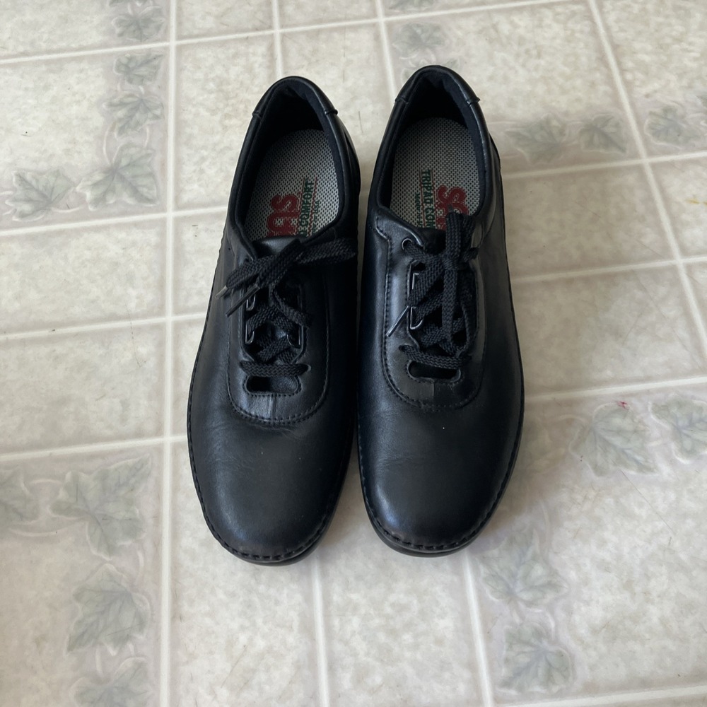 SAS Shoes Size 7 1/2 narrow Black Leather Tripad Comfort Walking Casual Sneakers